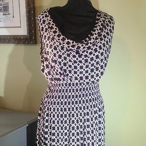 VLD Size Medium Black and White Patterned Dress